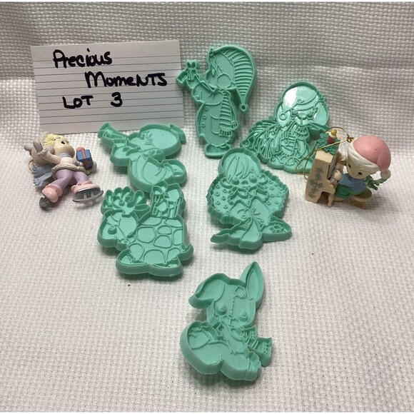 Wilton Other - Wilton Cookie Cutters Precious Moments Plastic 1993~Lot Of 6 ~ Plus 2 Ornaments